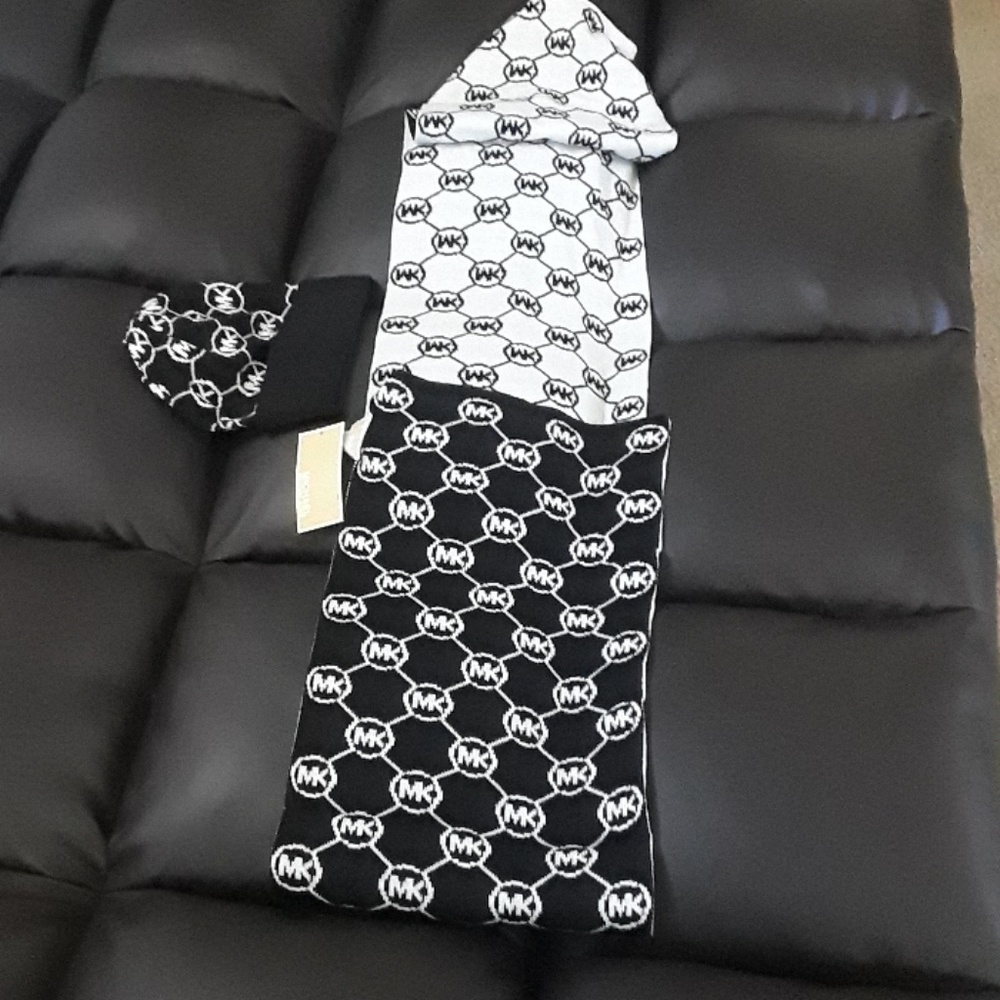 Michael kors hat and scarf